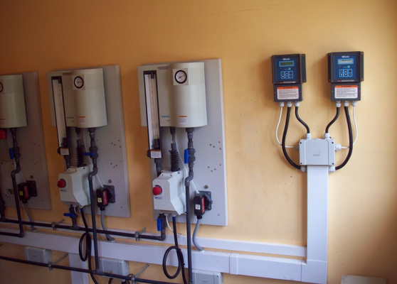 Wall mounted Chlorinators